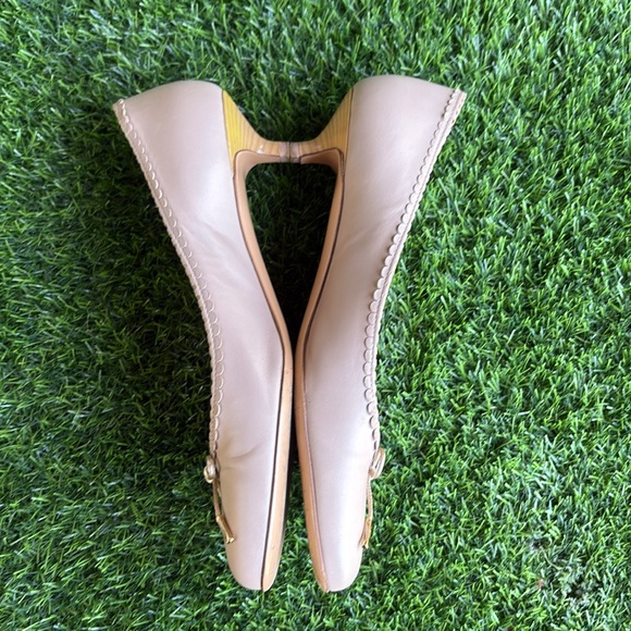 SALVATORE FERRAGAMO Luxury Italian Designer Nude Kitten Heels size 9.5 - Picture 2 of 12